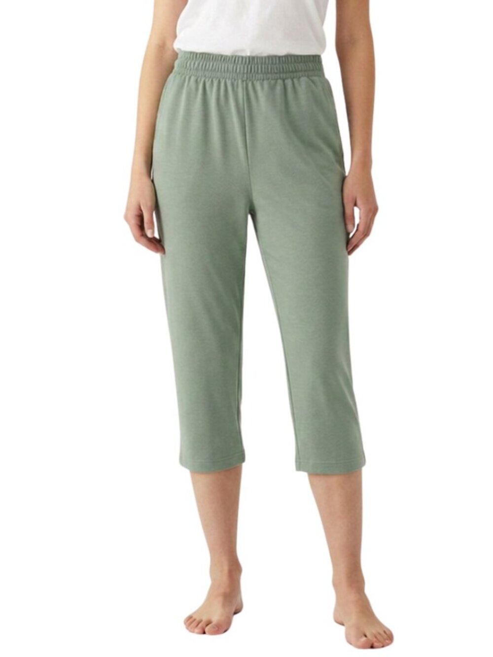100% Cotton Straight-Leg Pull-On Capris. Sage Green